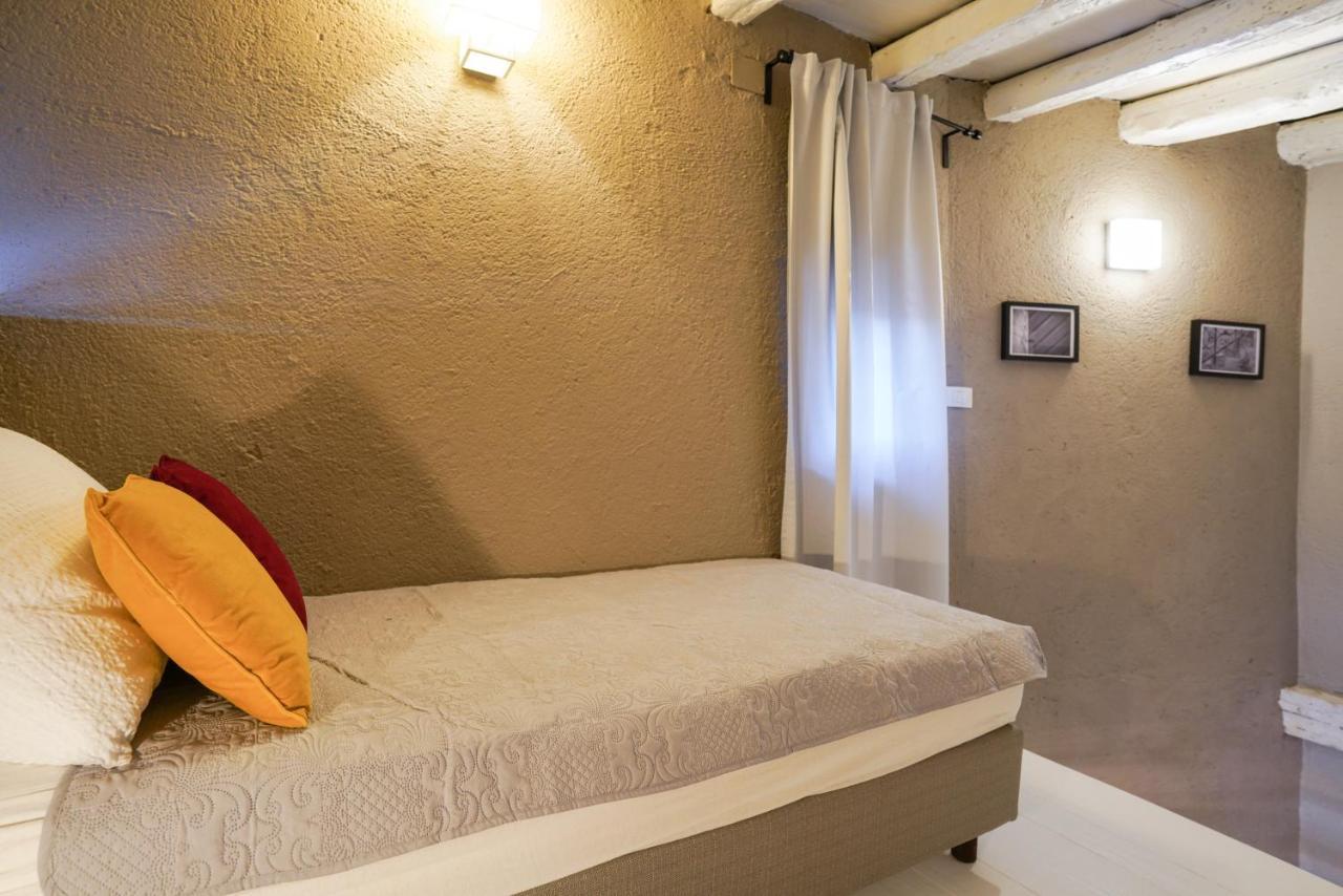 Deluxe Apartment Casa Flores With Sea View & Terrace Rovigno Esterno foto
